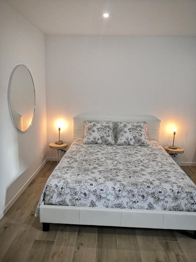 Studio Moderne, Place Parking Prive, Emplacement Ideal A 100 M Du Lac. Annecy Bagian luar foto